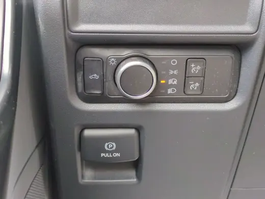 Ford F-150 2024 4x2 XL 2dr Cab regular 8 ft.