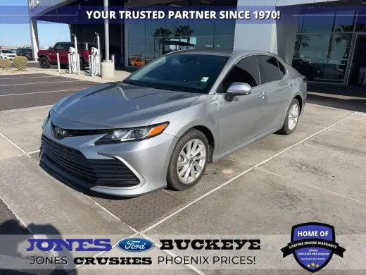 Toyota Camry 2023 LE Sedán 4p.