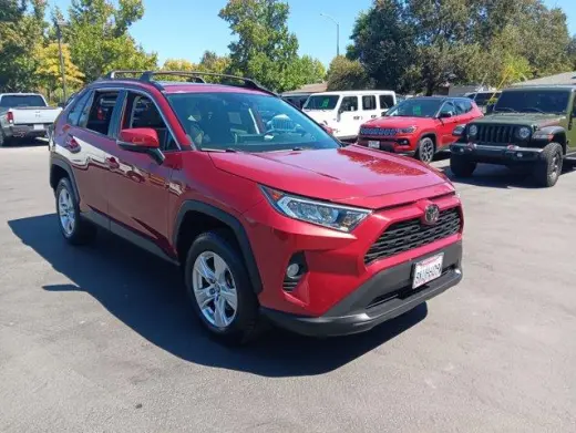 Toyota RAV4 2019 AWD XLE SUV de 4 puertas