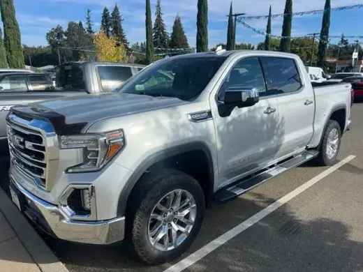 GMC Sierra 1500 2019 4x4 SLT 4p Puerta Tripulante Cabina Estándar 5.8 ft. CB