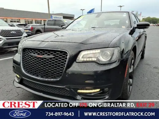 Chrysler 300 2022 S V8 4p Sedan