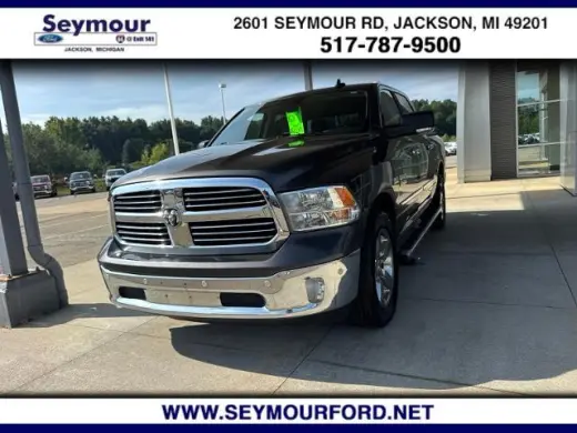 Ram 1500 2018 4x4 SLT 4dr Crew Cab 5.5 ft. SB Pickup
