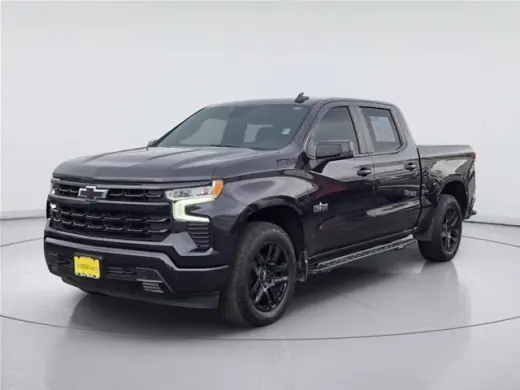 Chevrolet Silverado 1500 2023 4x4 RST cabina crew 4 puertas 5.8 ft. SB