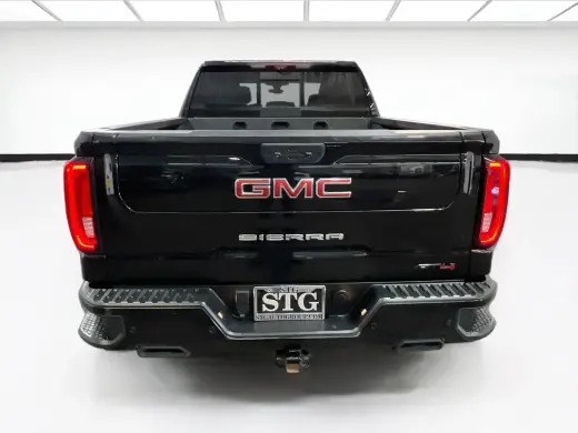 GMC Sierra 1500 Limited 2022 4x4 AT4 4p Cabina de Tripulacion 5.8 ft. CB
