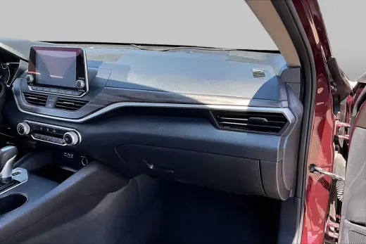 Nissan Altima 2025 2.5 SV 4p Sedan