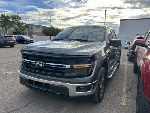 Ford F-150 2024 4x2 XLT 4p SuperCrew 5.5 pies CB