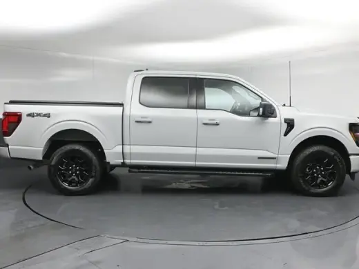 Ford F-150 2024 4x4 XLT 4p SuperCab 5.5 ft. CB