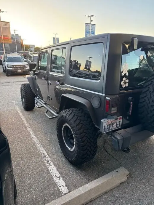 Jeep Wrangler Unlimited 2016 4x4 Sport S 4dr SUV