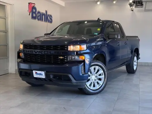 Chevrolet Silverado 1500 2021 4x4 Custom 4p Doble Cab 6.6 ft. SB