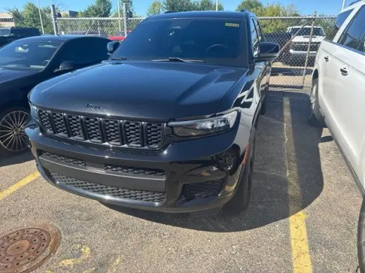 Jeep Grand Cherokee L 2024 4x4 Laredo 4p SUV