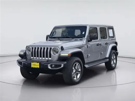 Jeep Wrangler Unlimited 2018 4x4 Sahara SUV 4 puertas (lanzamiento a mitad de año)