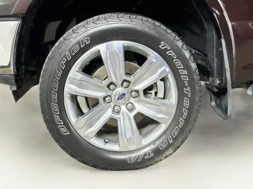 Ford F-150 2020 4x4 Lariat 4dr SuperCrew 5.5 ft. SB
