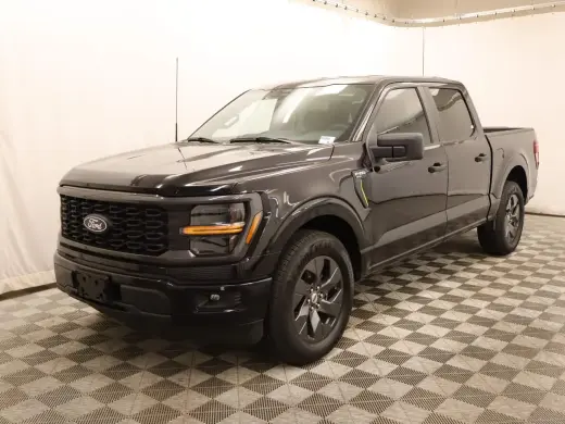 Ford F-150 2025 4x2 STX 4p SuperCrew 5.5 ft SB