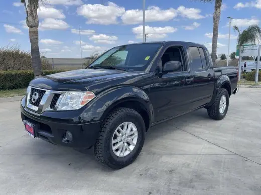 Nissan Frontera 2019 4x2 S 4dr Cabina de tripulacion 5 pies CB 6M