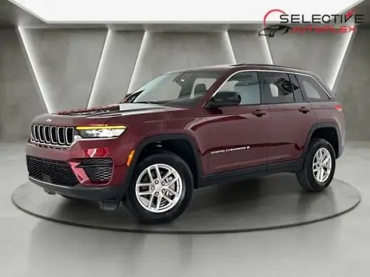 Jeep Grand Cherokee 2024 4x4 Laredo SUV de 4 puertas