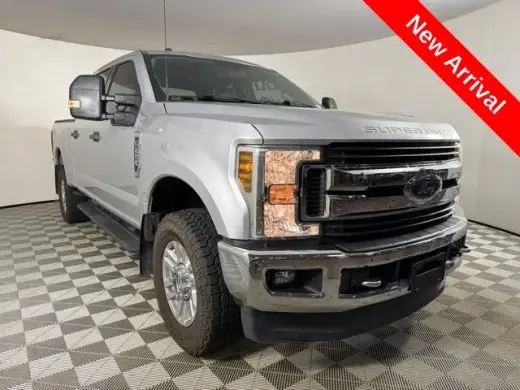 Ford F-250 Super Duty 2019 4x4 XLT 4dr Crew Cab 6.8 ft. SB Pickup