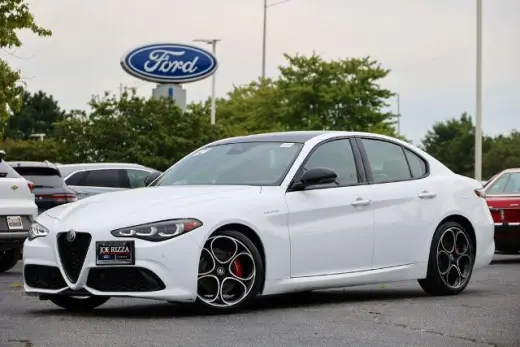 Alfa Romeo Giulia 2024 Ti 4dr Sedan