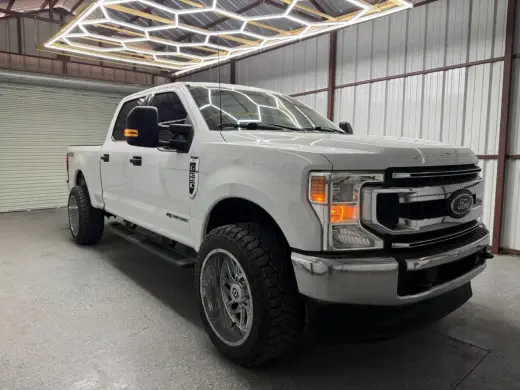 Ford F-250 Super Duty 2022 4x4 XLT 4dr Crew Cab 6.8 ft. SB Pickup