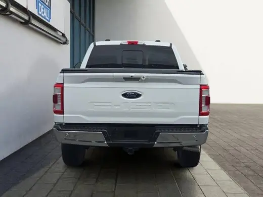 Ford F-150 2022 4x4 Lariat 4dr SuperCrew 5.5 ft. SB
