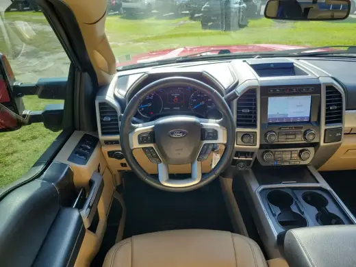 Ford F-250 Super Duty 2020 4x4 Lariat 4dr Crew Cab 8 ft. LB Pickup