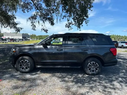 Ford Expedition 2024 4x2 XLT 4dr SUV
