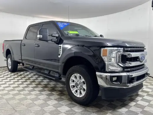 Ford F-250 Super Duty 2022 4x4 XLT 4dr Crew Cab 6.8 ft. SB Pickup