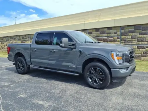 Ford F-150 2021 4x4 XLT 4dr SuperCrew 5.5 ft. SB