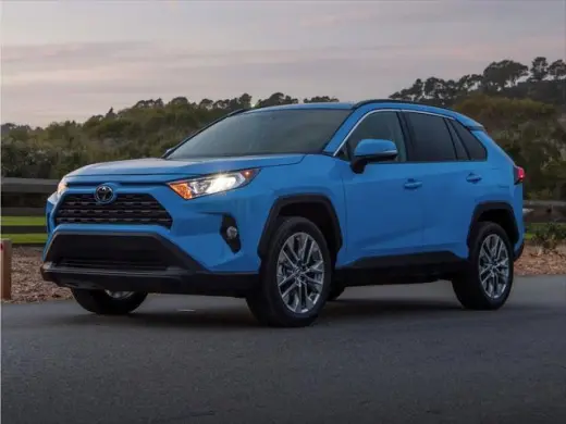 Toyota RAV4 2021 LE 4p SUV