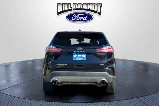 Ford Edge 2022 AWD Titanium 4dr Crossover