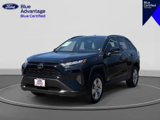 Toyota RAV4 2024 XLE 4dr SUV