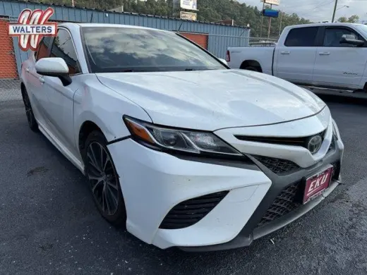 Toyota Camry 2018 SE 4p Sedano