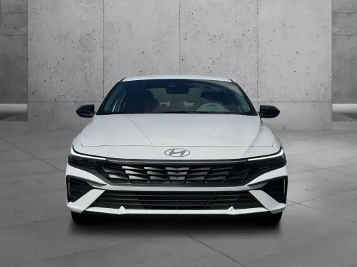 Hyundai ELANTRA 2026 SEL Sport 4dr Sedán