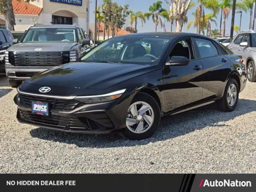Hyundai ELANTRA 2025 SE Sedán 4p