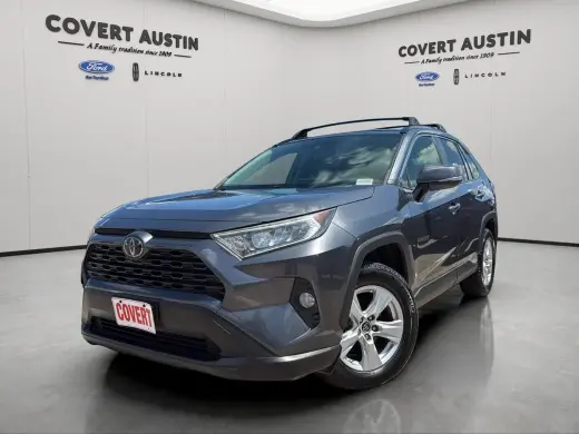 Toyota RAV4 2019 XLE 4p SUV