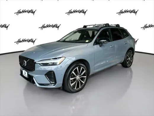 Volvo XC60 2024 AWD B5 Plus Tema Oscuro 4p SUV