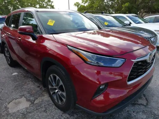Toyota Highlander 2025 XLE 4dr SUV