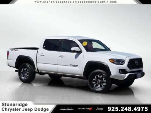 Toyota Tacoma 2022 4x2 TRD Todo Terreno 4p Doble Cabina 5.0 ft CB