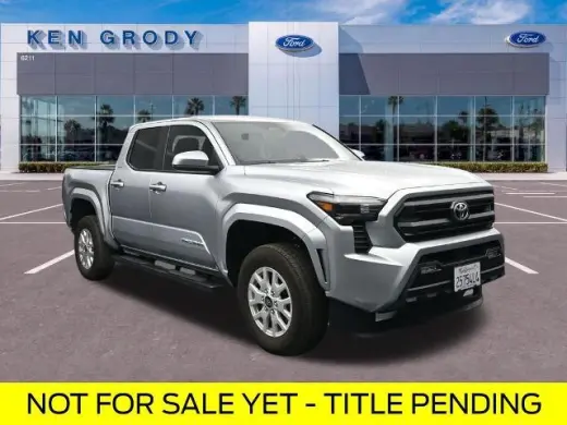 Toyota Tacoma 2026 4x2 SR5 4dr Double Cab 5.0 ft SB