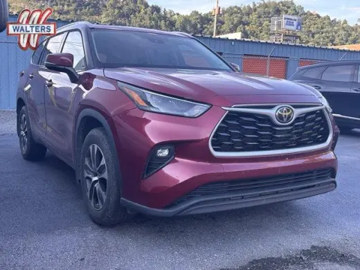 Toyota Highlander 2022 AWD XLE 4dr SUV