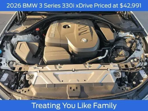 BMW Serie 3 2026 AWD 330i xDrive Sedán 4p