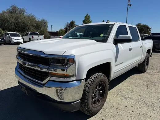 Chevrolet Silverado 1500 2018 4x4 LT 4p Cab de Tripulación