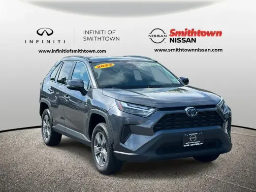 Toyota RAV4 Híbrido 2022 AWD XLE 4dr SUV