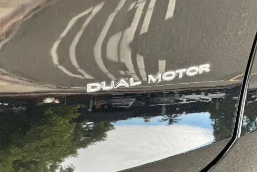 Tesla Model Y 2021 AWD Long Range 4p Crossover