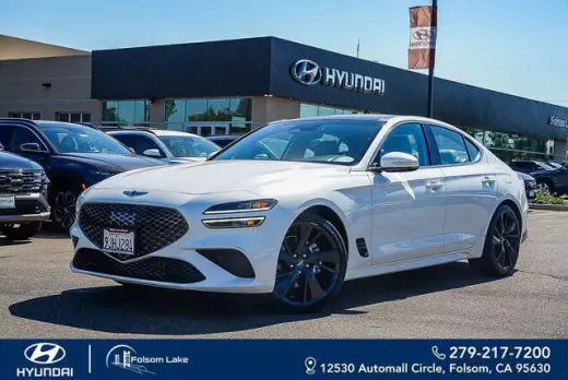 Genesis G70 2023 2.0T 4dr Sedán