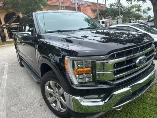 Ford F-150 2021 4x4 Lariat 4 puertas SuperCrew caja corta de 5.5 pies