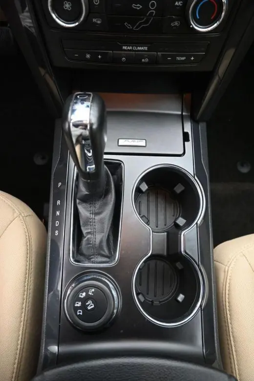 Ford Explorer 2017 AWD Base 4p SUV