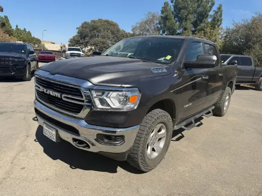 Ram 1500 2019 4x4 Big Horn 4dr Crew Cab 5.6 ft. SB Pickup