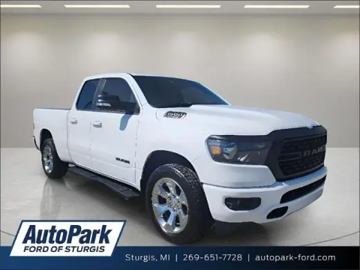Ram 1500 2022 4x4 Big Horn 4 puertas Quad Cab 6.4 pies SB Pickup