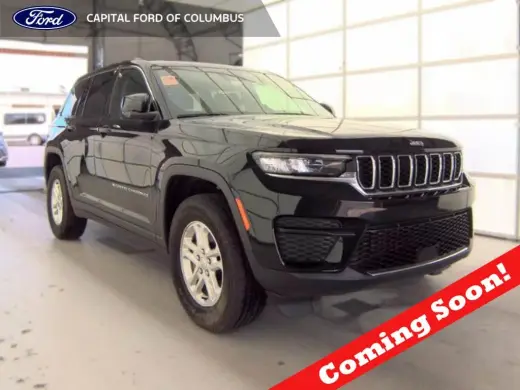 Jeep Grand Cherokee 2023 4x4 Laredo SUV de 4 puertas
