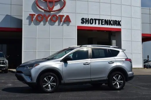 Toyota RAV4 2016 XLE 4dr SUV